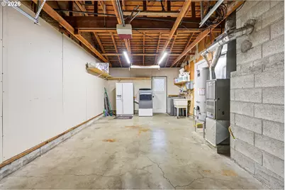 14074 SE Laurie Ave, Milwaukie, OR 97267 - Photo 40