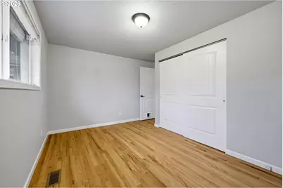 14074 SE Laurie Ave, Milwaukie, OR 97267 - Photo 22