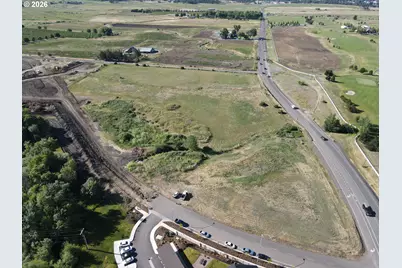 N Phoenix Rd, Medford, OR 97504 - Photo 4