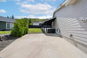 457 Augusta Ct, Winchester, OR 97495 - Photo 34