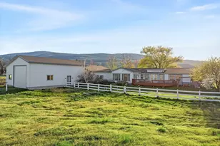 63411 Bond Ln, La Grande, OR 97850 - Photo 48