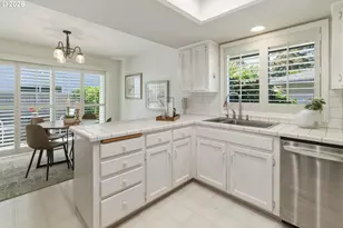 8070 SW Fairway Dr, Wilsonville, OR 97070 - Photo 16