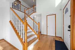 375 McClure Ave, Astoria, OR 97103 - Photo 18