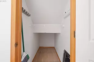 375 McClure Ave, Astoria, OR 97103 - Photo 30