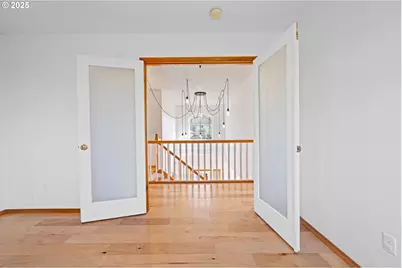 375 McClure Ave, Astoria, OR 97103 - Photo 40