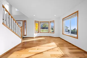 375 McClure Ave, Astoria, OR 97103 - Photo 20