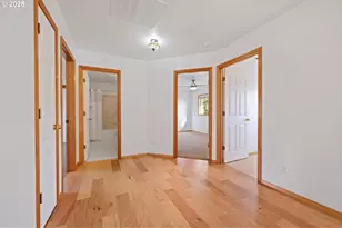 375 McClure Ave, Astoria, OR 97103 - Photo 32