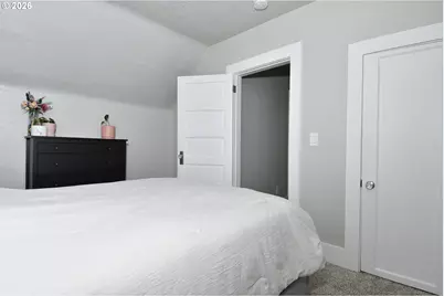 5636 SE 88th Ave, Portland, OR 97266 - Photo 16