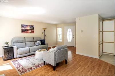 7310 SE Thiessen Rd, Milwaukie, OR 97267 - Photo 6