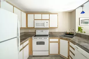 7310 SE Thiessen Rd, Milwaukie, OR 97267 - Photo 16