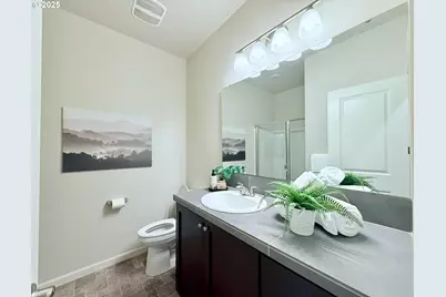 28830 SW Villebois Dr, Wilsonville, OR 97070 - Photo 16