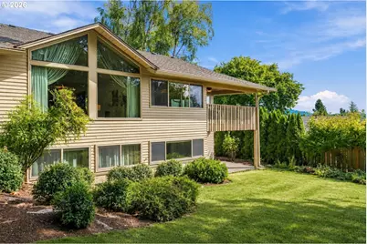 29 Touchstone, Lake Oswego, OR 97035 - Photo 2