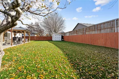 785 W Johns Ave, Hermiston, OR 97838 - Photo 6