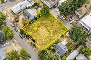 6330 N Lovely St, Portland, OR 97203 - Photo 1