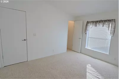 752 Denise Pl, Coos Bay, OR 97420 - Photo 26