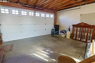 752 Denise Pl, Coos Bay, OR 97420 - Photo 34