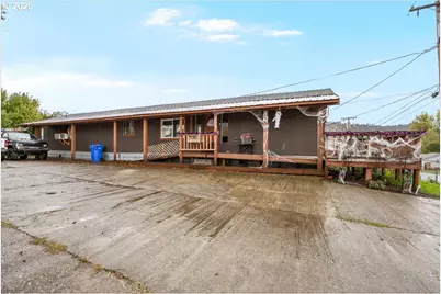 90 SE Darrell Ave, Winston, OR 97496 - Photo 14