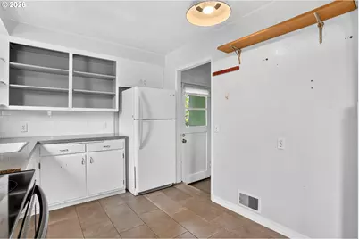 4916 SE Tibbetts St, Portland, OR 97206 - Photo 16
