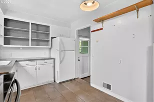 4916 SE Tibbetts St, Portland, OR 97206 - Photo 16