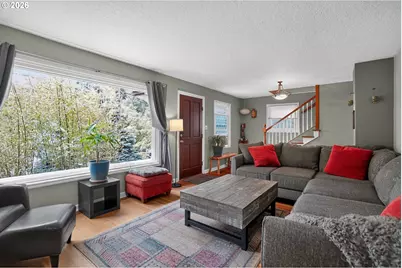 8326 SW 57th Ave, Portland, OR 97219 - Photo 6