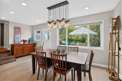 8326 SW 57th Ave, Portland, OR 97219 - Photo 8