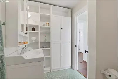 1108 W McLoughlin Blvd, Vancouver, WA 98660 - Photo 6