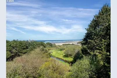 18320 N Highway 101, Rockaway Beach, OR 97136 - Photo 8