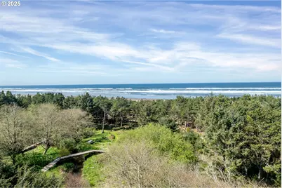 18320 N Highway 101, Rockaway Beach, OR 97136 - Photo 42