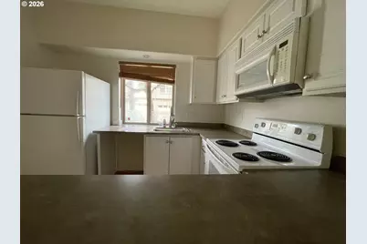 14728 NE Flanders St, Portland, OR 97230 - Photo 12