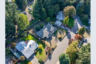 18730 SW Alderwood Dr, Beaverton, OR 97003 - Photo 46
