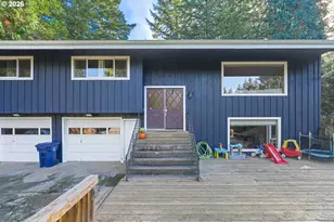 1101 E 15th St, Coquille, OR 97423 - Photo 36