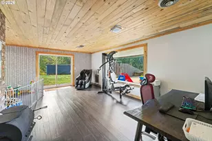 1101 E 15th St, Coquille, OR 97423 - Photo 28