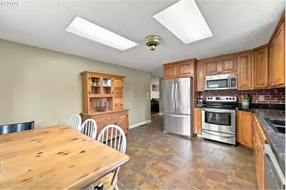 38370 Sandy Heights St, Sandy, OR 97055 - Photo 14