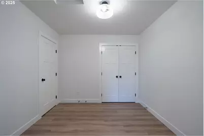 120 Crescent St, Tillamook, OR 97141 - Photo 18