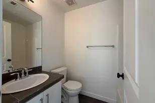 632 NE Garswood Ln, Beaverton, OR 97006 - Photo 12