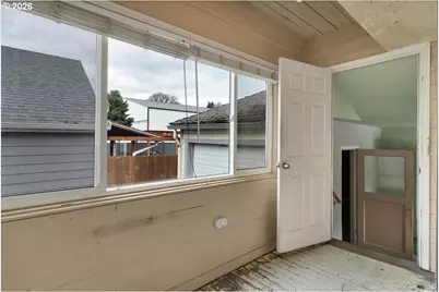 49 S Main St, Lebanon, OR 97355 - Photo 26