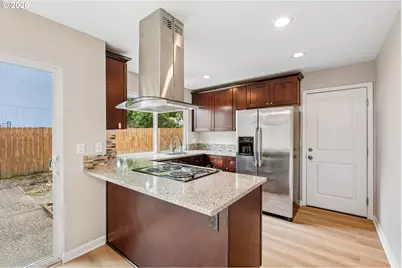 13285 SW Brittany Dr, Tigard, OR 97223 - Photo 10