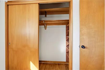 2608 NE Irvine St, McMinnville, OR 97128 - Photo 26