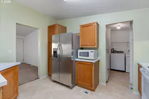 206 Columbia Ave, Murdock, WA 98635 - Photo 10