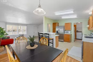 206 Columbia Ave, Murdock, WA 98635 - Photo 8