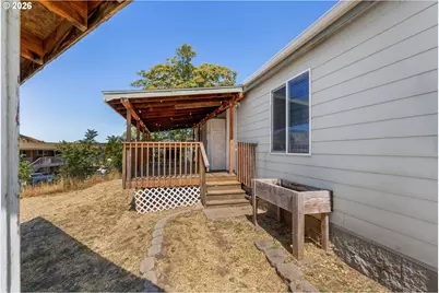 206 Columbia Ave, Murdock, WA 98635 - Photo 28