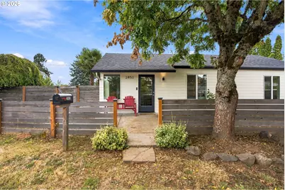 2850 NE 111th Dr, Portland, OR 97220 - Photo 2