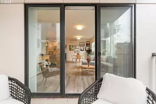 425 NE Bryant St, Portland, OR 97211 - Photo 16