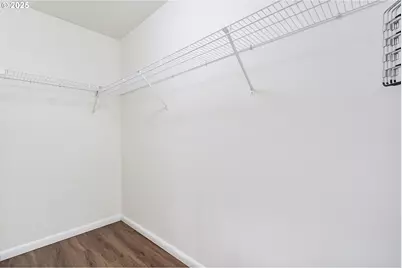 18186 SW Strathmoor St, Beaverton, OR 97007 - Photo 18