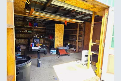 4035 Patterson Dr, Canyon City, OR 97820 - Photo 14