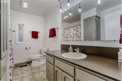 2401 SW Eleven Mile Dr, Gresham, OR 97080 - Photo 26