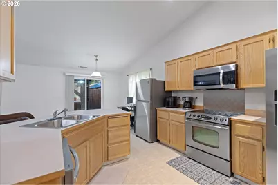 709 Toliver Dr, Molalla, OR 97038 - Photo 8