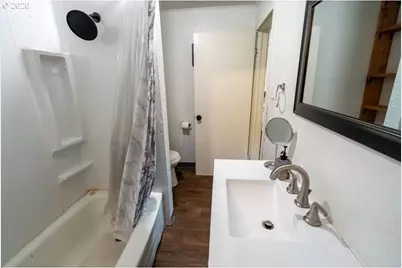 724 N Main St, Brownsville, OR 97327 - Photo 28
