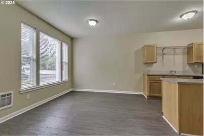 18483 SW Annamae Ln, Beaverton, OR 97003 - Photo 6