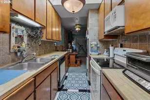 6792 SE Juniper Canyon Rd, Prineville, OR 97754 - Photo 12